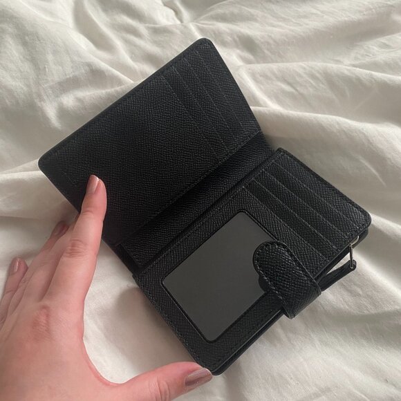 Coach Women's Leather Wallet - Picture 4 of 5